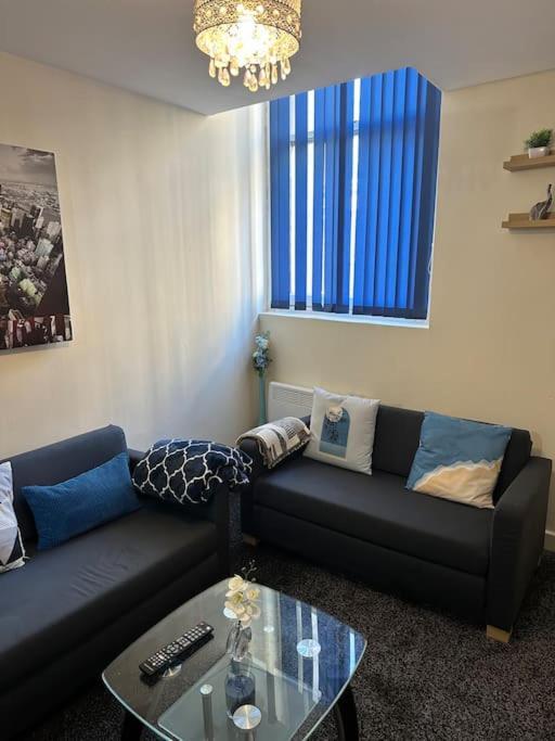 Airrose Two Bed Wolverhampton
