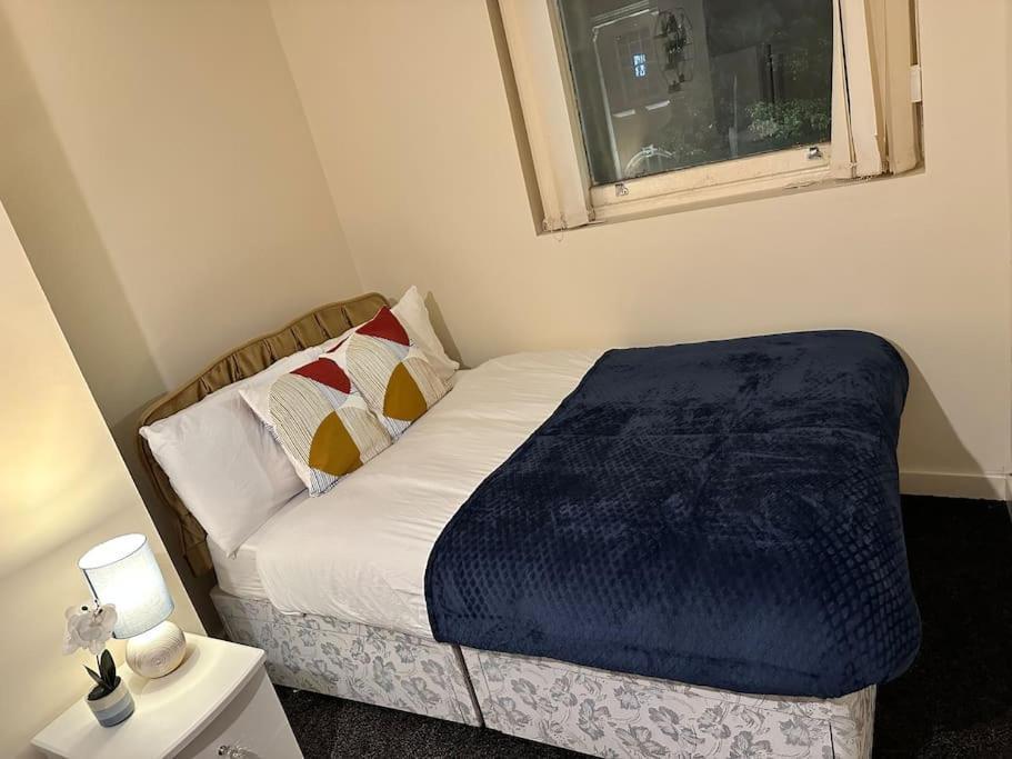Airrose Two Bed Wolverhampton